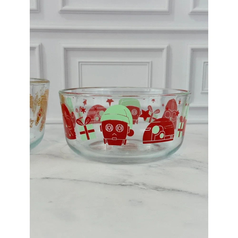 Set of 2 STAR WARS Holiday Pyrex Dishes 6